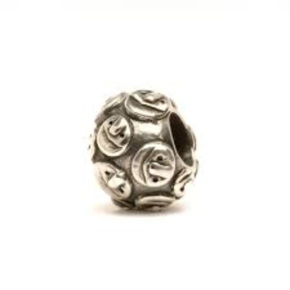 Trollbeads Jewelry - ISO I want to buy some trollbeads Do not purchase